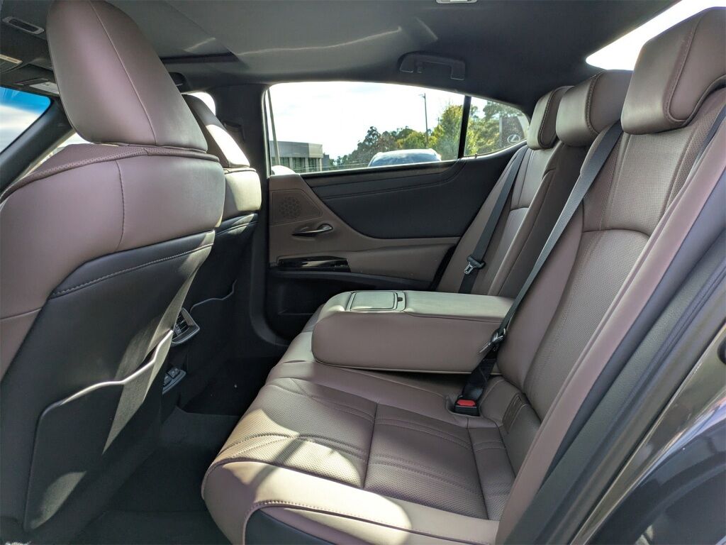 2025 Lexus ES HYBRID ES 300h LUXURY Richmond VA
