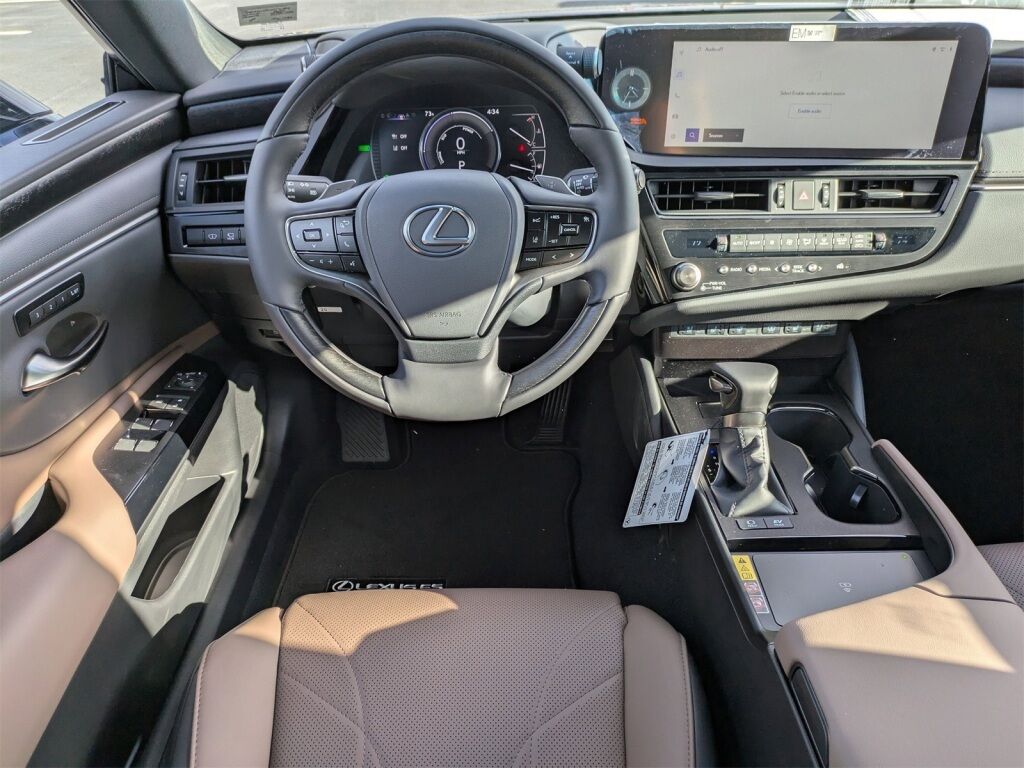 2025 Lexus ES HYBRID ES 300h LUXURY Richmond VA
