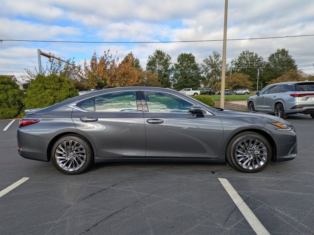 2025 Lexus ES HYBRID ES 300h LUXURY Richmond VA