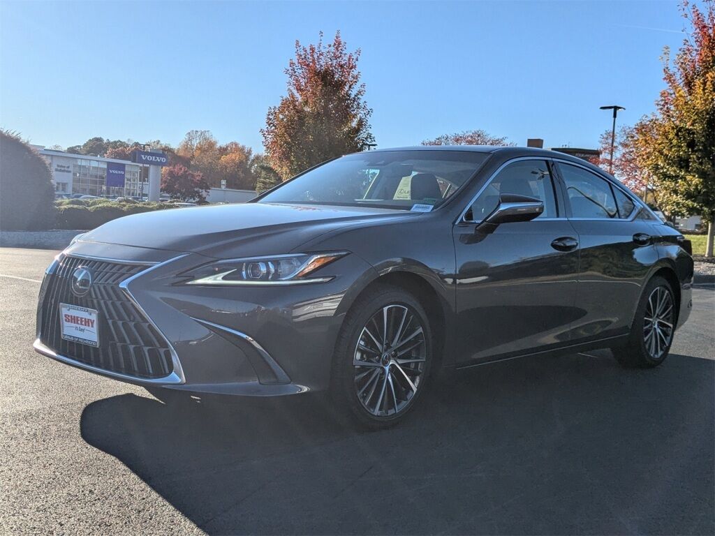 2025 Lexus ES HYBRID ES 300h Richmond VA
