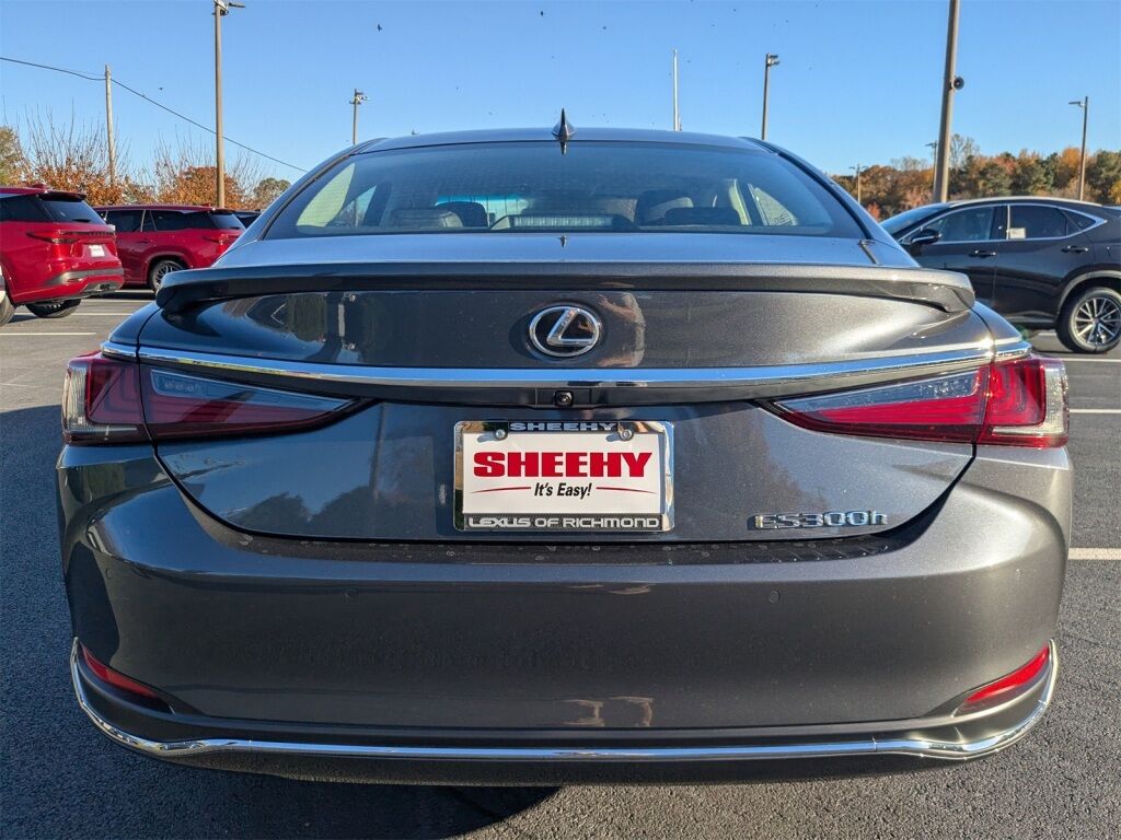 2025 Lexus ES HYBRID ES 300h Richmond VA