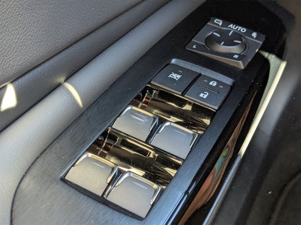 2025 Lexus ES HYBRID ES 300h Richmond VA