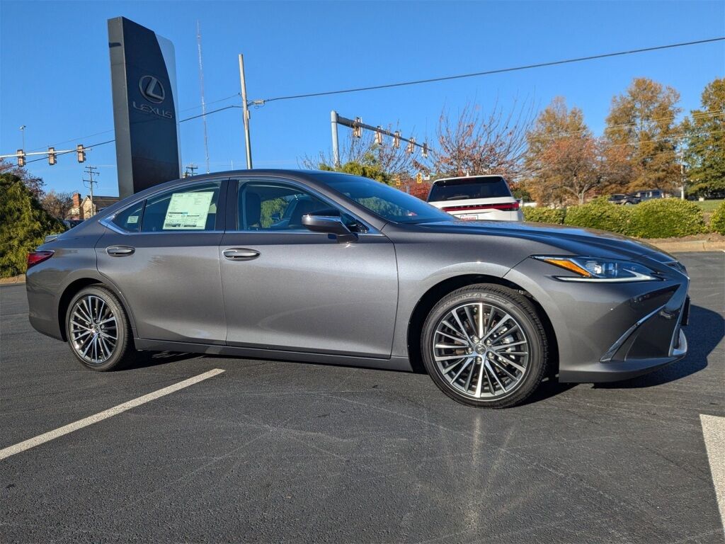 2025 Lexus ES HYBRID