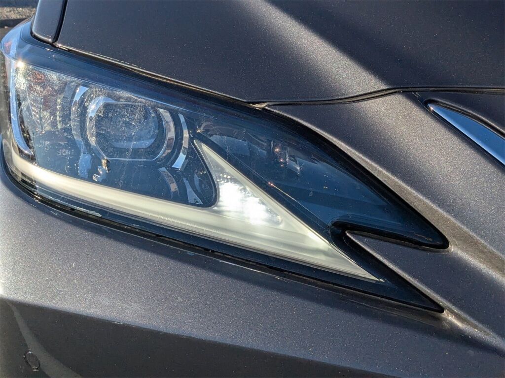 2025 Lexus ES HYBRID ES 300h Richmond VA