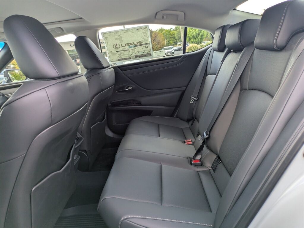 2025 Lexus ES HYBRID ES 300h Richmond VA