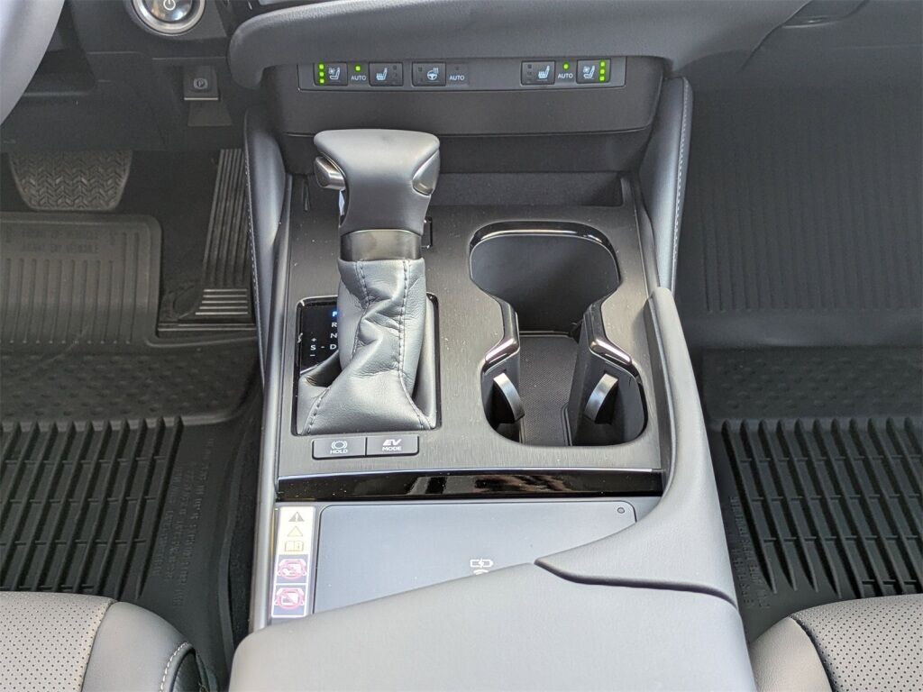 2025 Lexus ES HYBRID ES 300h Richmond VA