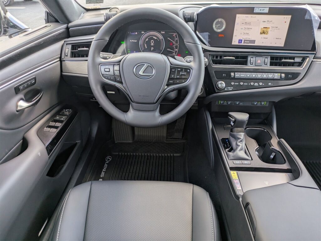 2025 Lexus ES HYBRID ES 300h Richmond VA