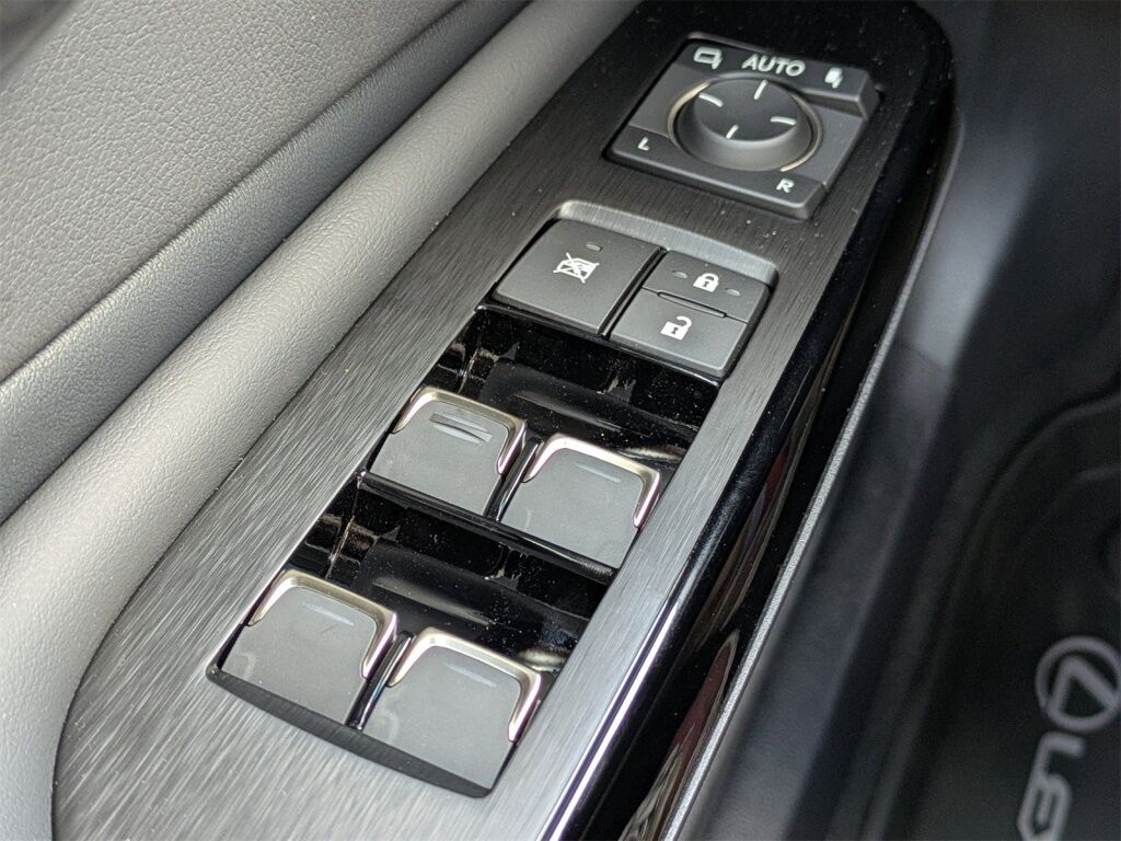 2025 Lexus ES HYBRID ES 300h Richmond VA