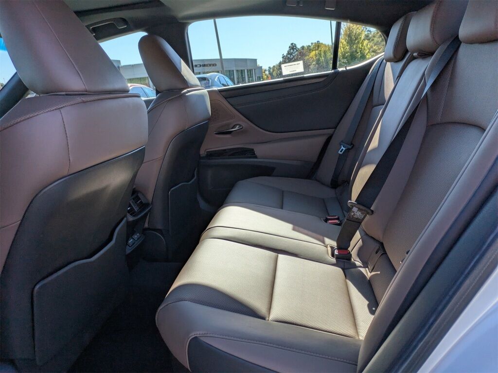 2025 Lexus ES HYBRID ES 300h Richmond VA
