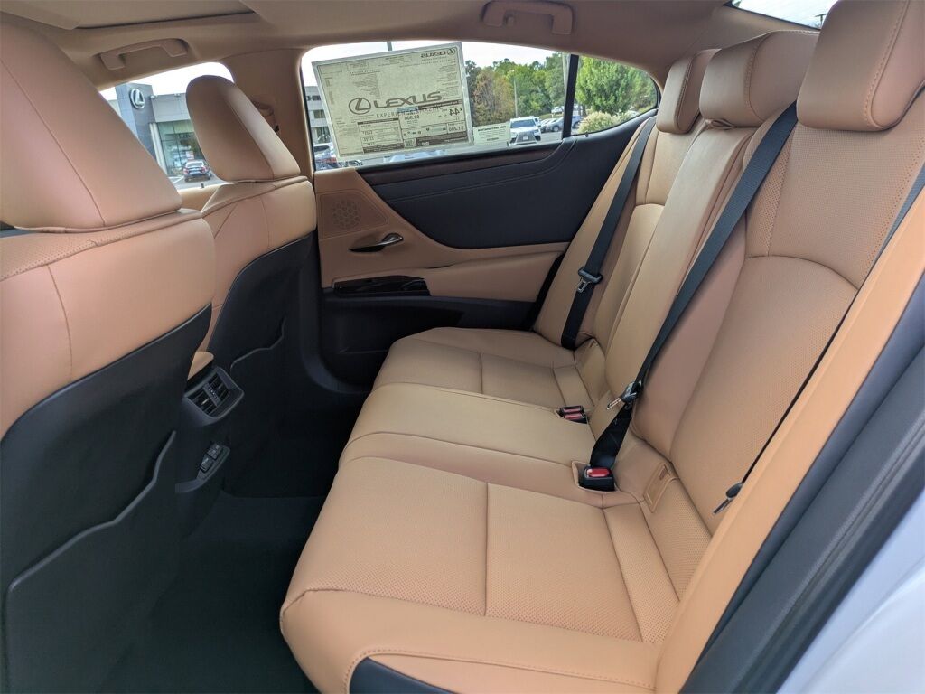 2025 Lexus ES HYBRID ES 300h Richmond VA