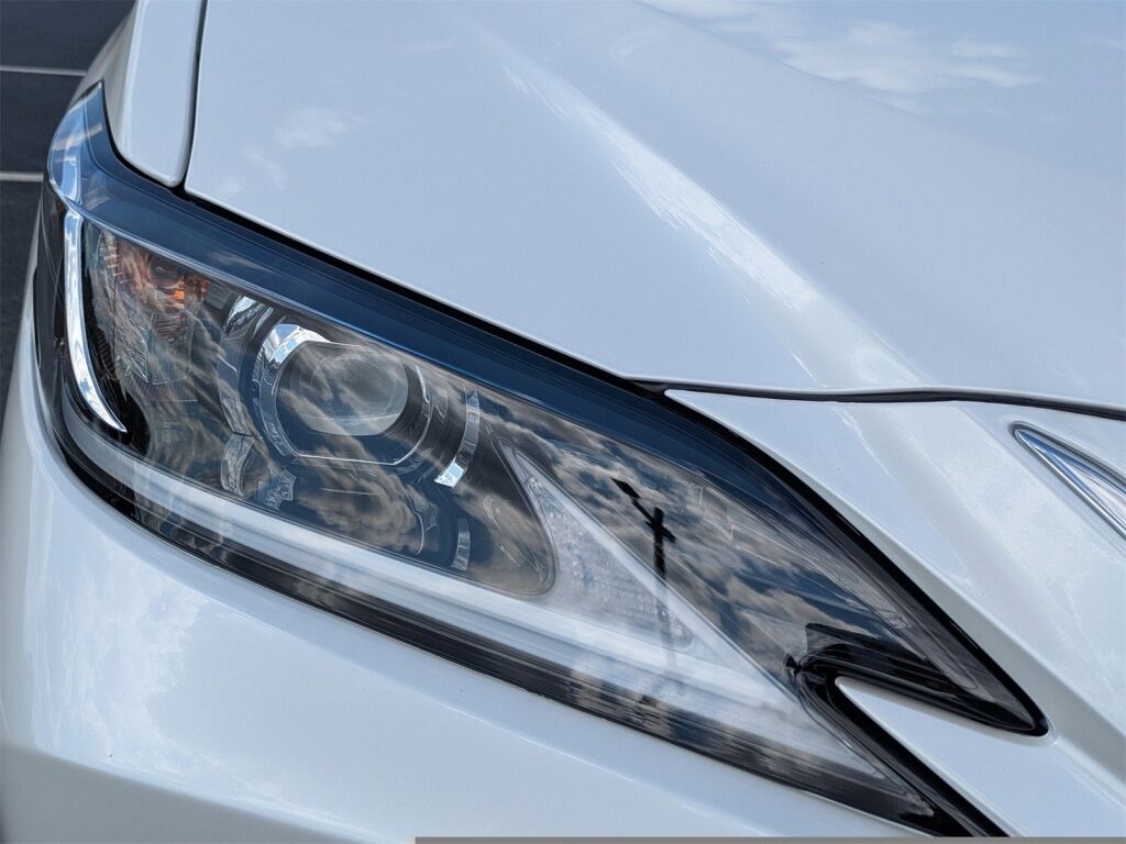 2025 Lexus ES HYBRID ES 300h Richmond VA