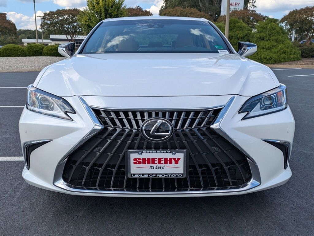 2025 Lexus ES HYBRID ES 300h Richmond VA