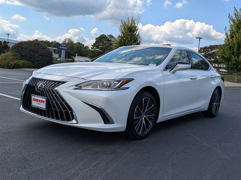 2025 Lexus ES HYBRID ES 300h Richmond VA