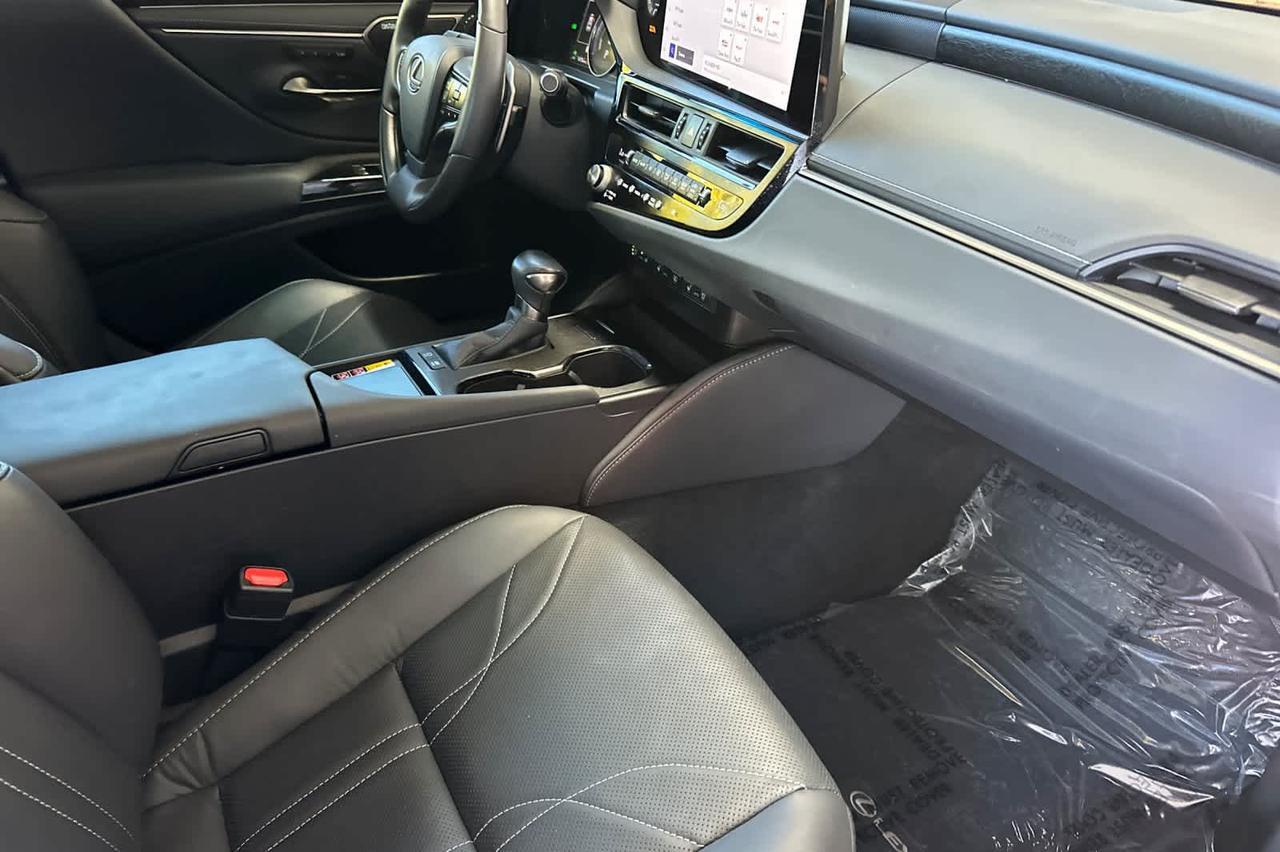 2025 Lexus ES Luxury Roseville CA