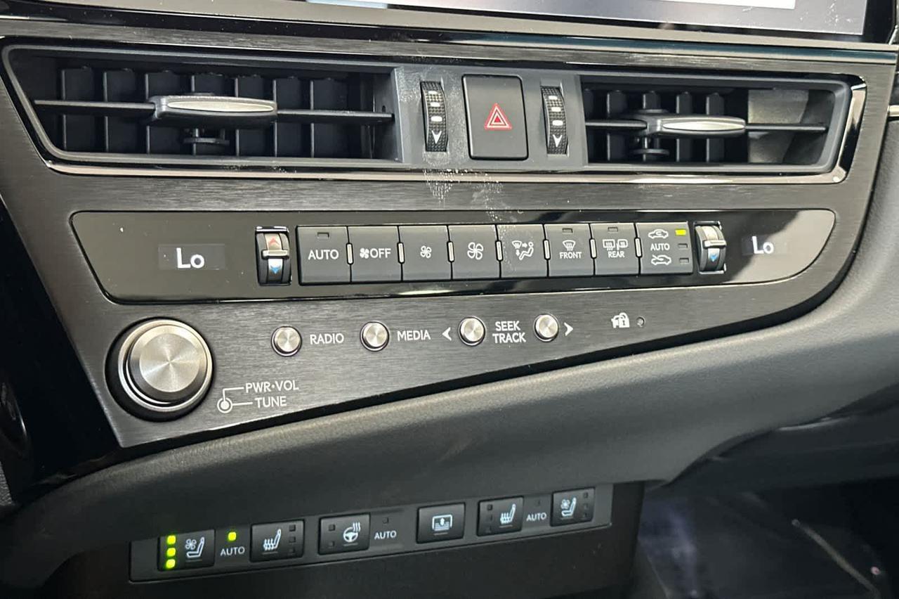 2025 Lexus ES Luxury Roseville CA