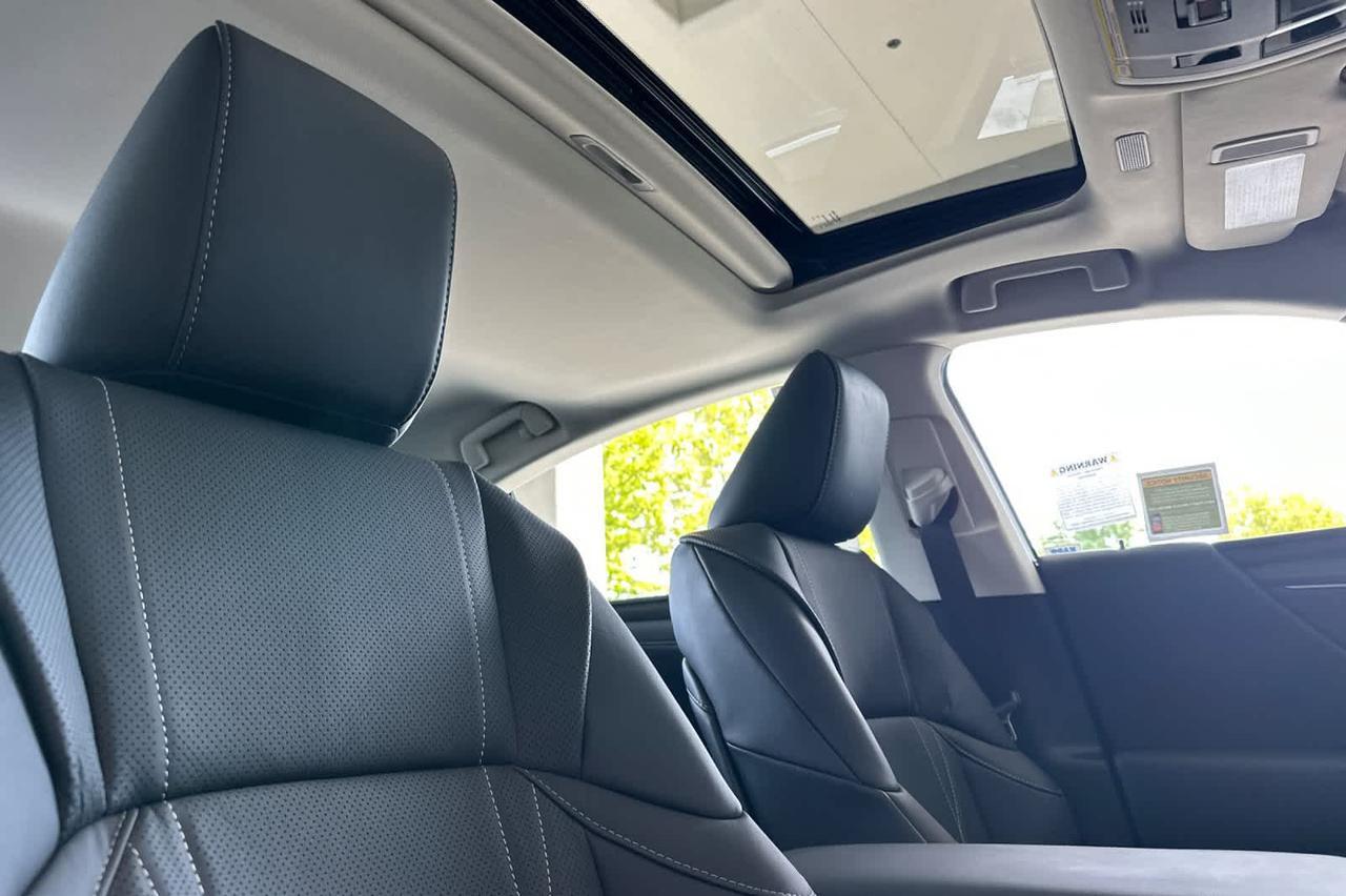 2025 Lexus ES Luxury Roseville CA