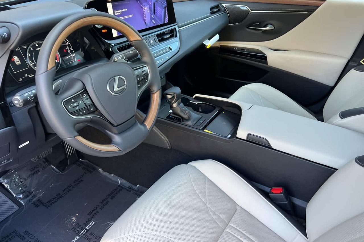 2025 Lexus ES Luxury Roseville CA