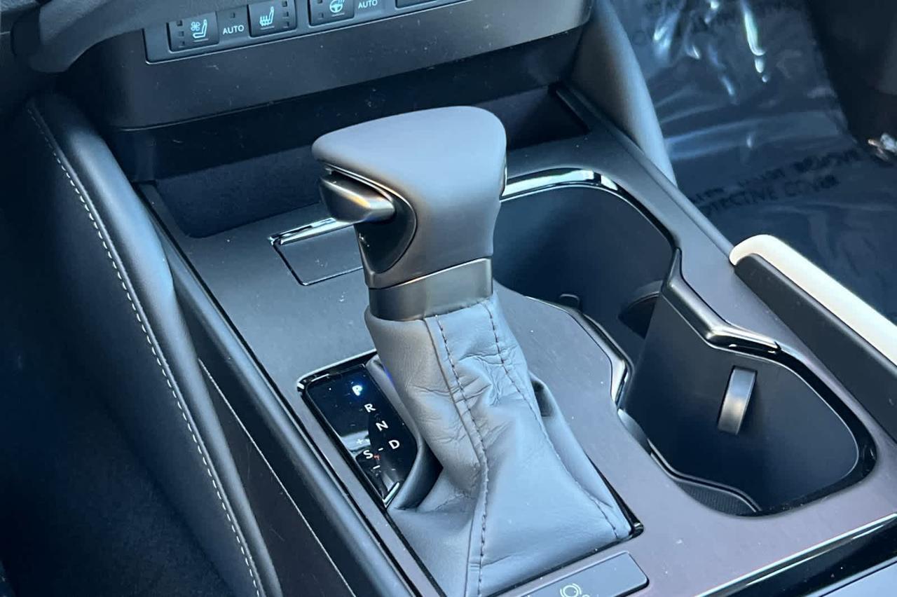 2025 Lexus ES Luxury Roseville CA