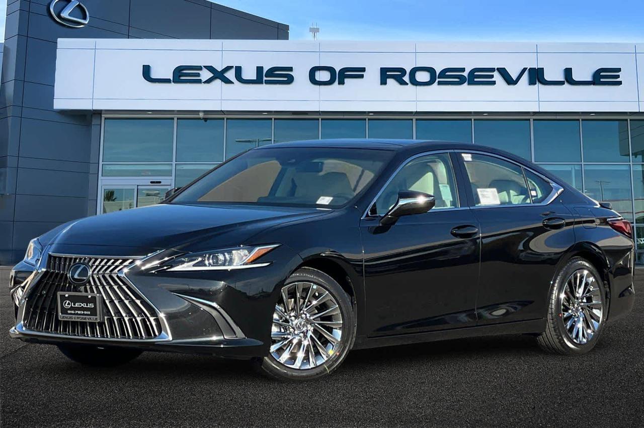 2025 Lexus ES Luxury