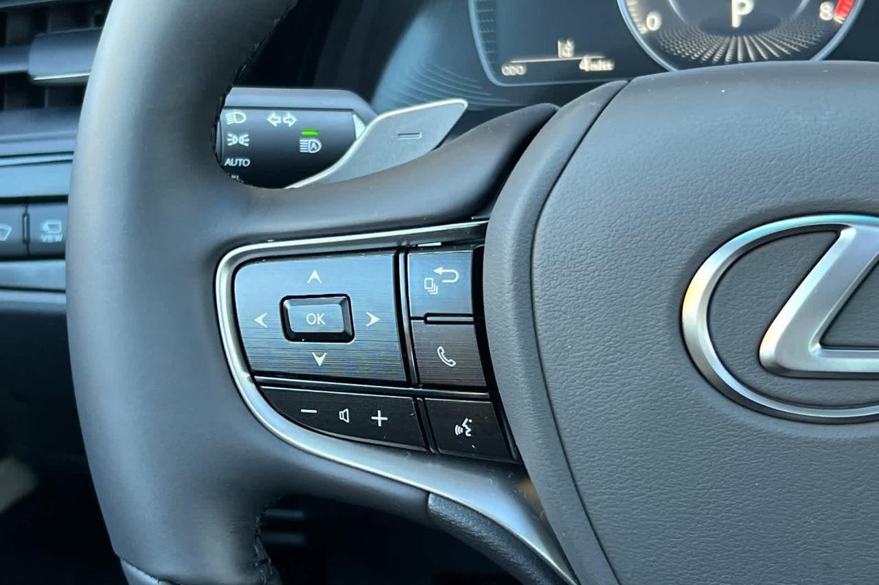 2025 Lexus ES Luxury Roseville CA