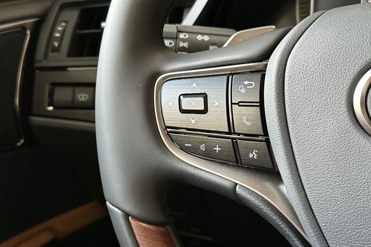 2025 Lexus ES Luxury Roseville CA