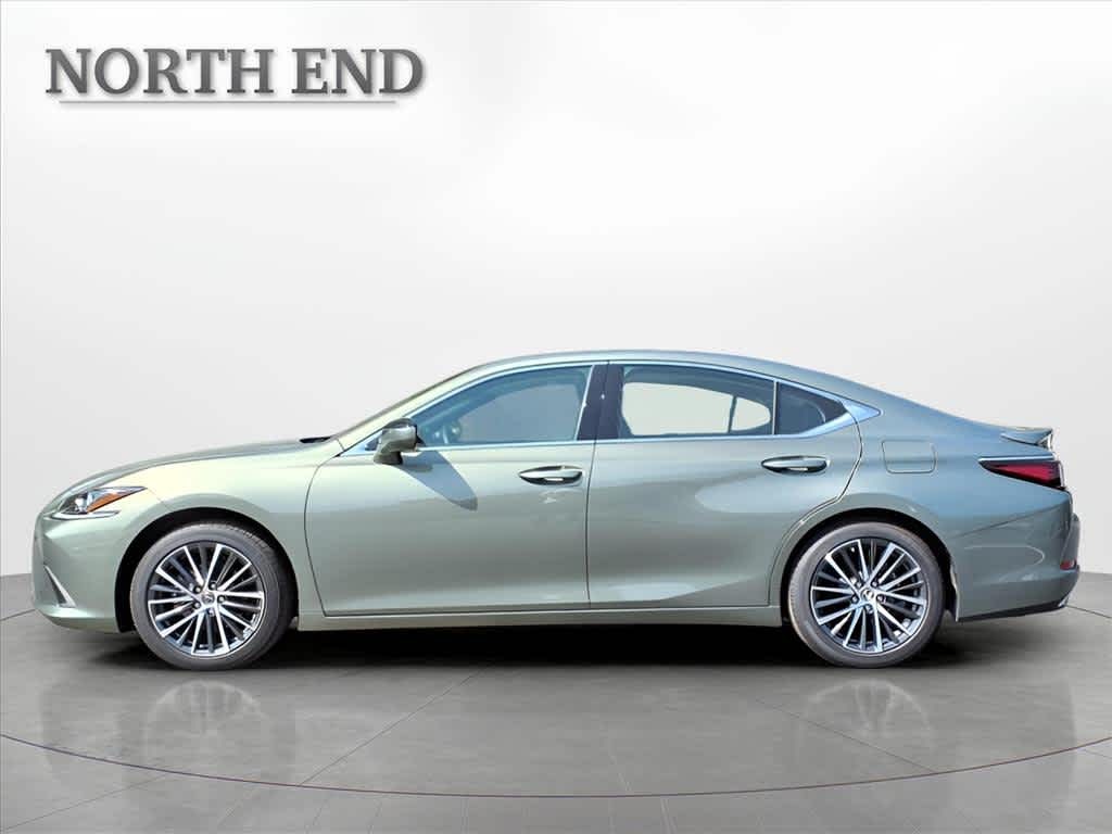 2025 Lexus ES Lunenburg MA