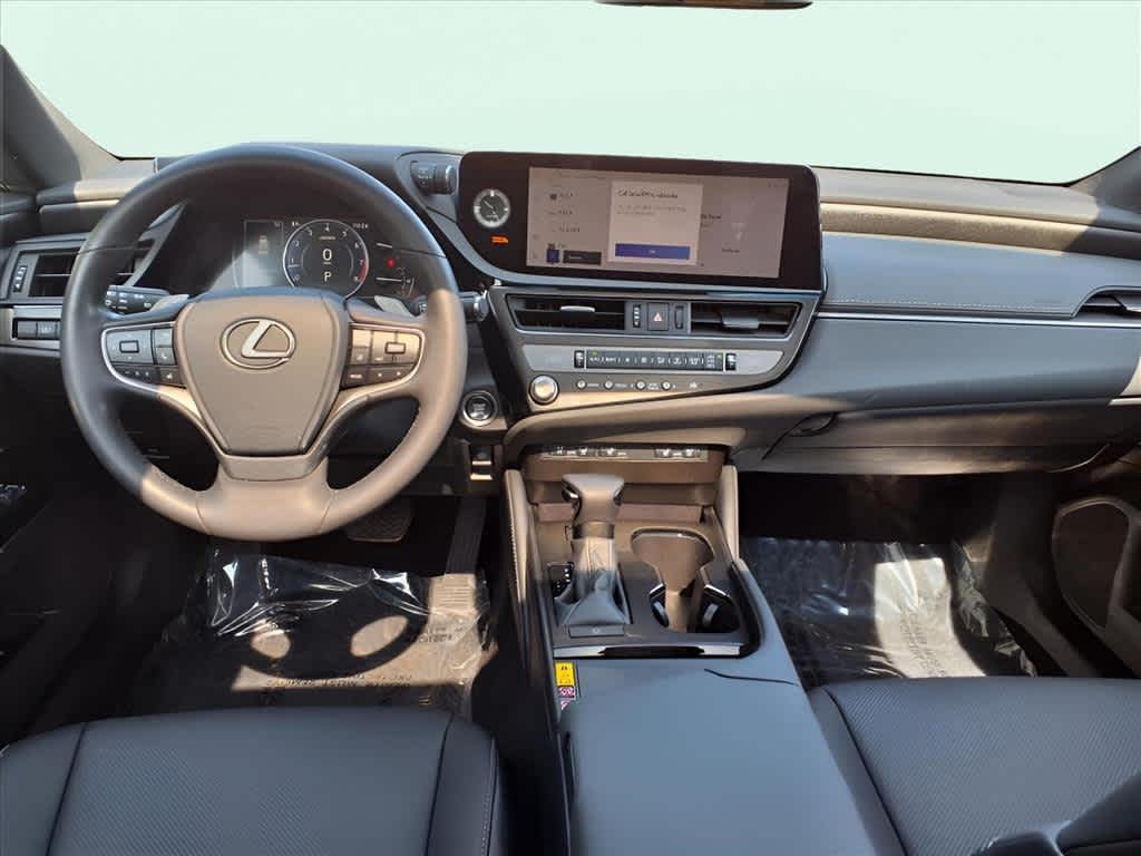 2025 Lexus ES Lunenburg MA