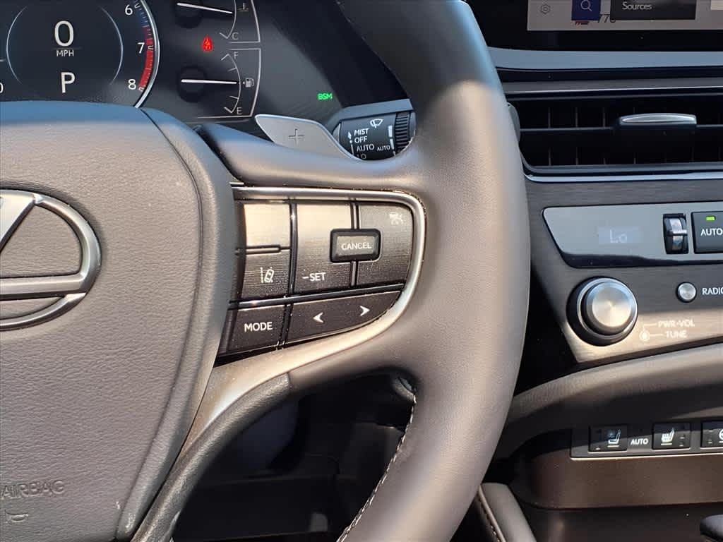 2025 Lexus ES Lunenburg MA