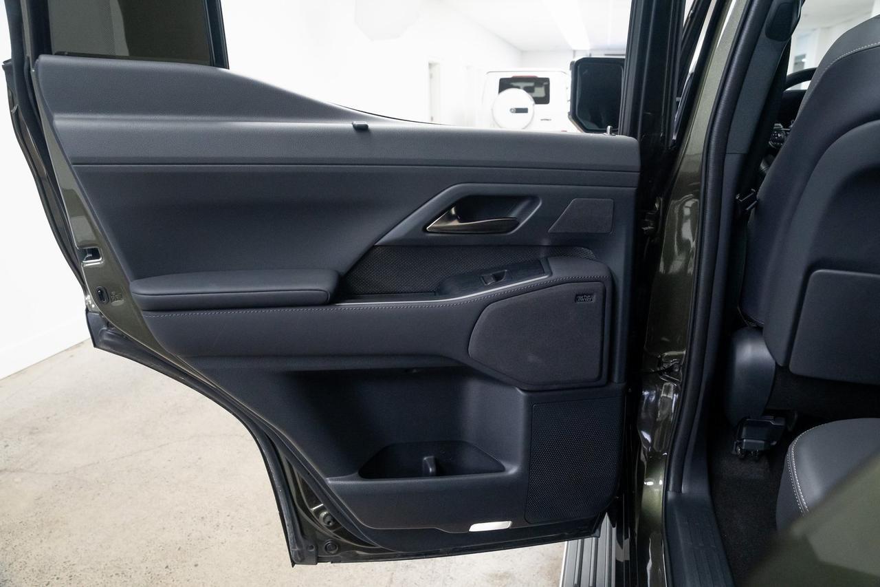 2025 Lexus GX 550 Luxury 1 Owner Vented Seats Mark Levinson Audio Portland OR