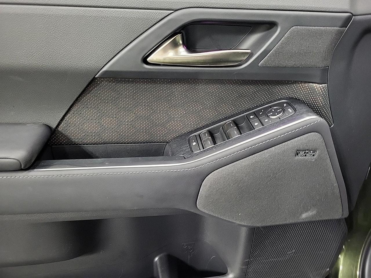 2025 Lexus GX 550 Luxury Mark Levinson Sound Head-Up Display Portland OR