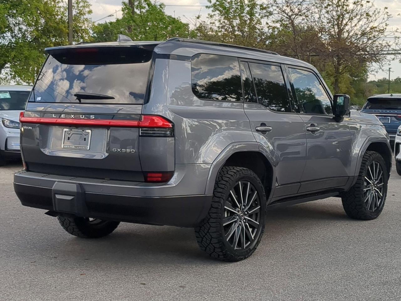 2025 Lexus GX 550 Luxury+