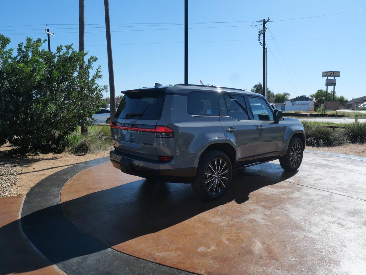 2025 Lexus GX 550 Luxury+