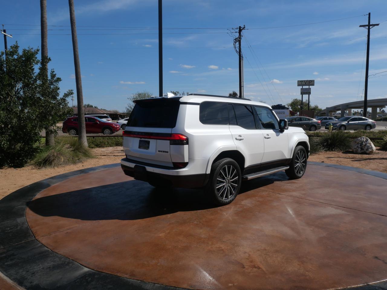 2025 Lexus GX 550 Luxury
