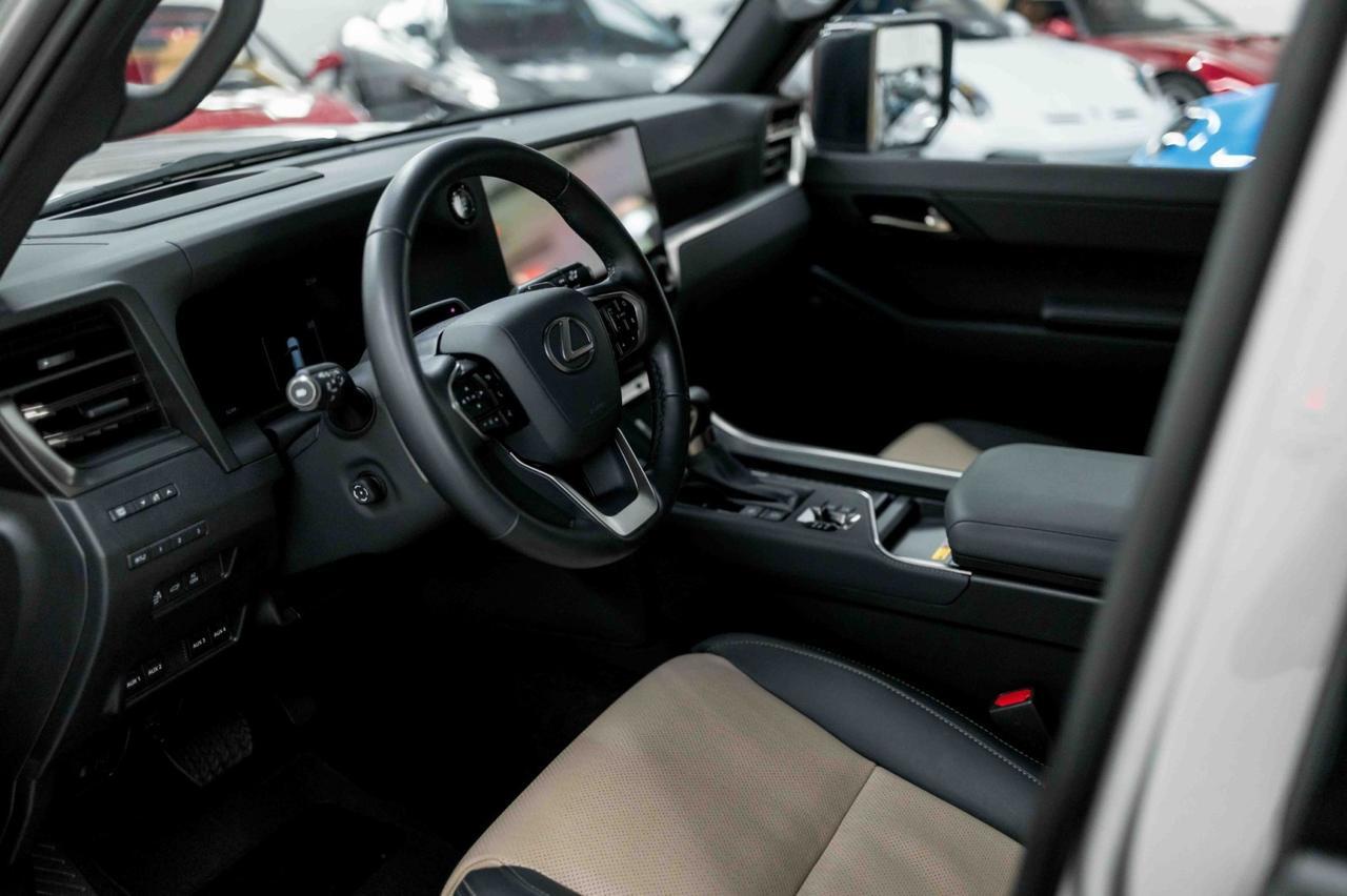 2025 Lexus GX 550 Overtrail+