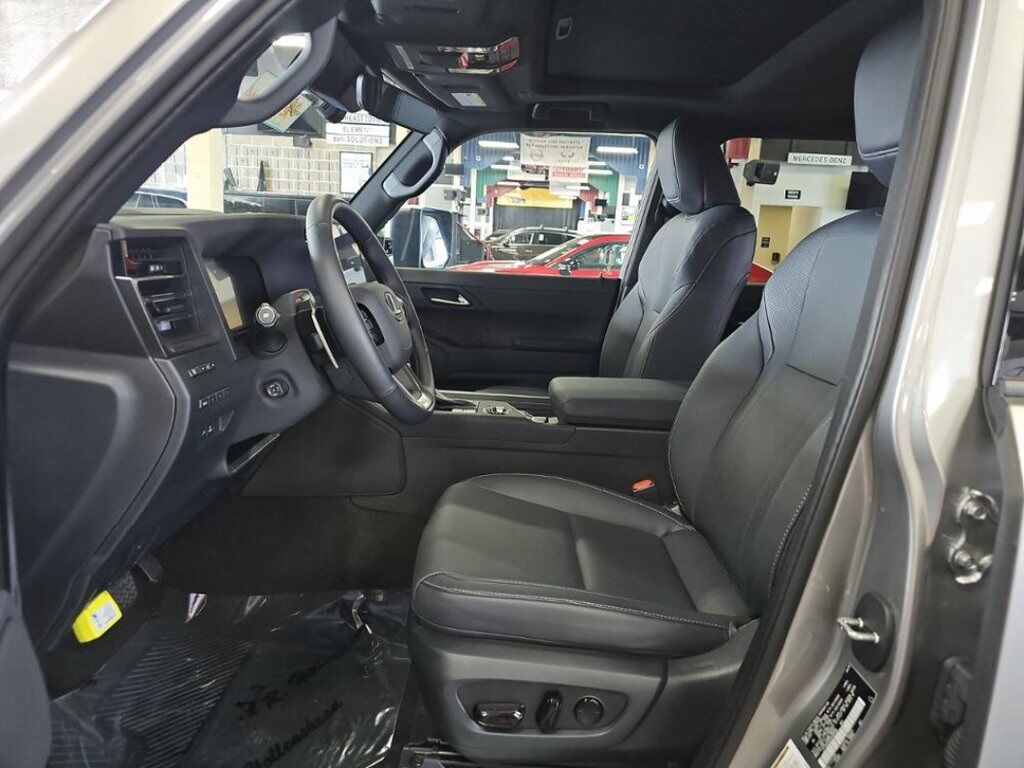 2025 Lexus GX 550 Premium photo 3