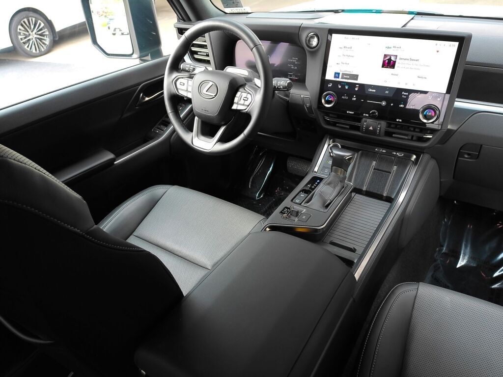 2025 Lexus GX 550 Premium+ Richmond VA