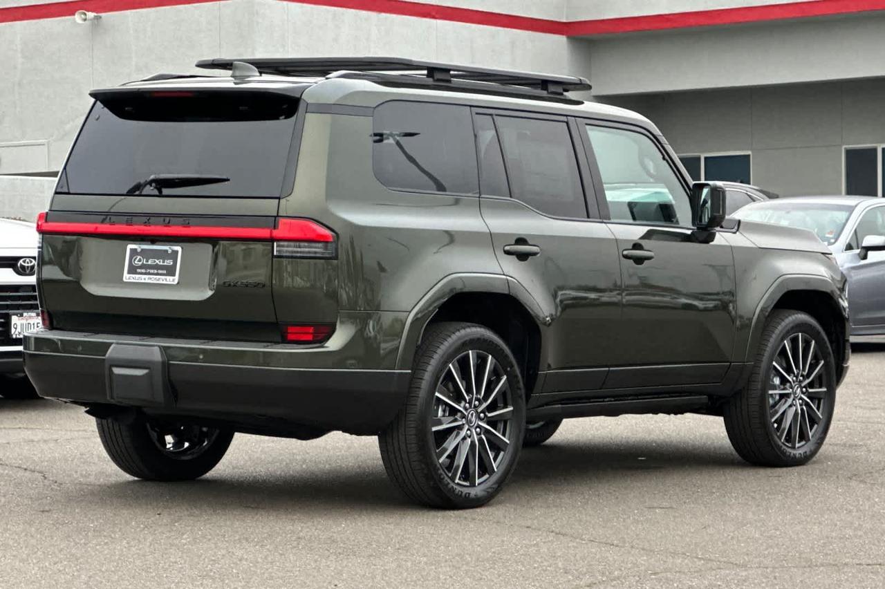 2025 Lexus GX Luxury+