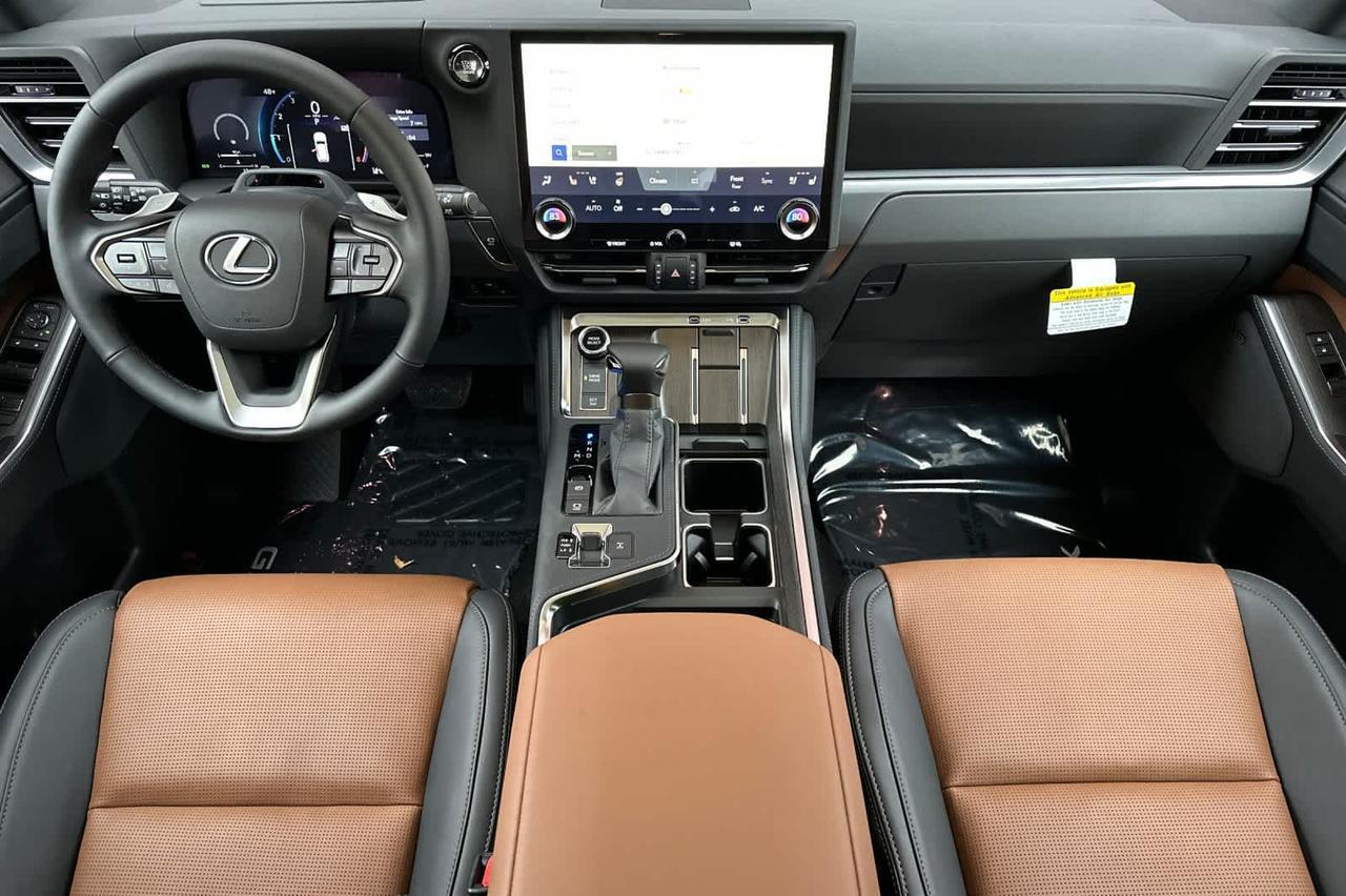 2025 Lexus GX Luxury+