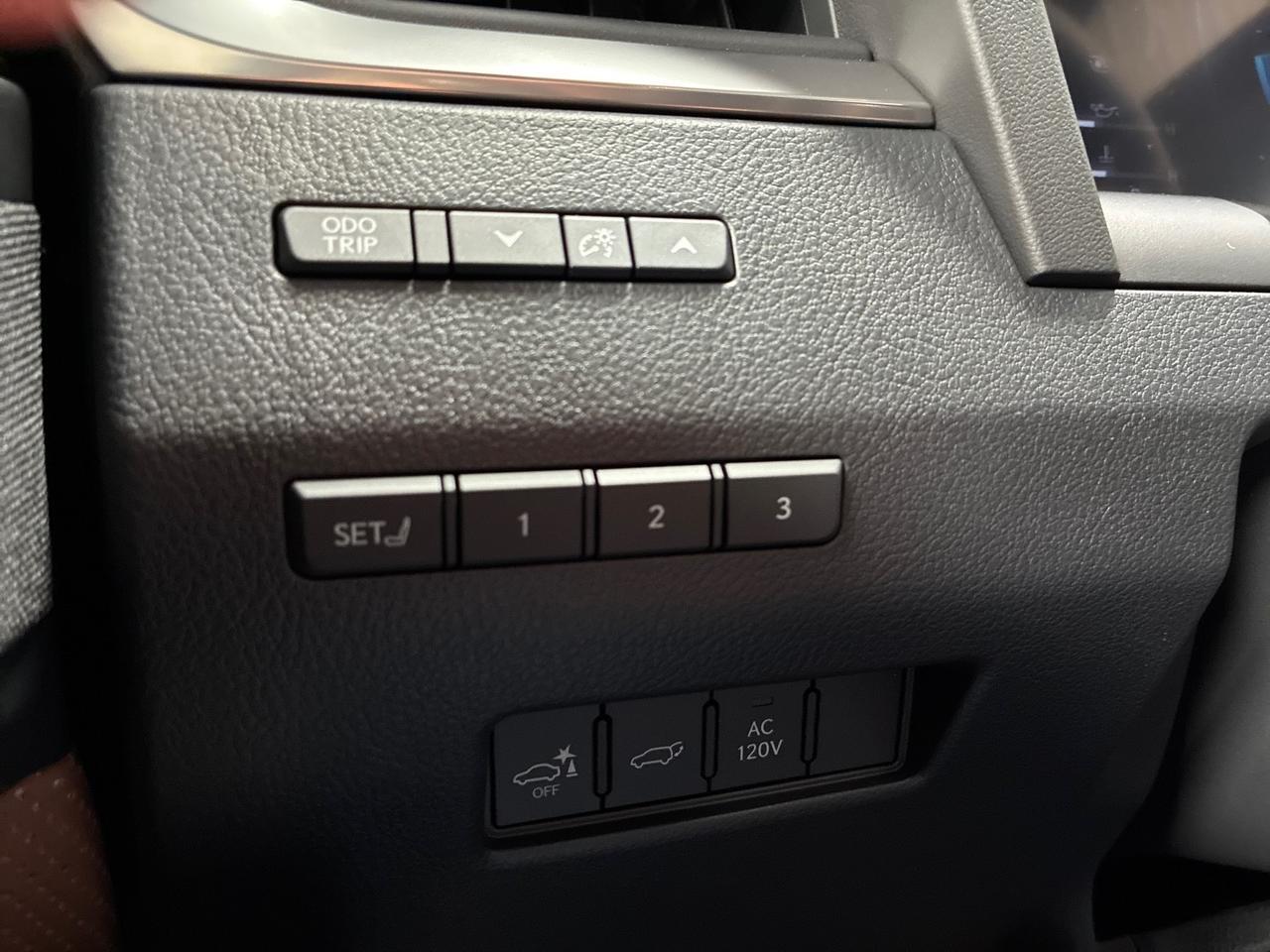 2025 Lexus GX550 Luxury, Captain&apos;s Seats, Cold Area Pkg, ML 21-Speaker Sound, Traffic Jam Assist Houston TX
