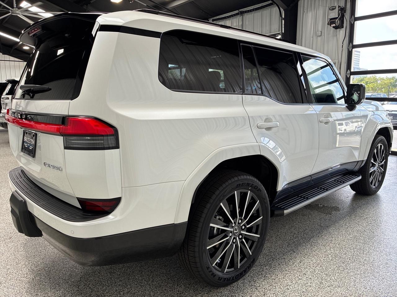 2025 Lexus GX550 Luxury, Captain&apos;s Seats, Cold Area Pkg, ML 21-Speaker Sound, Traffic Jam Assist Houston TX