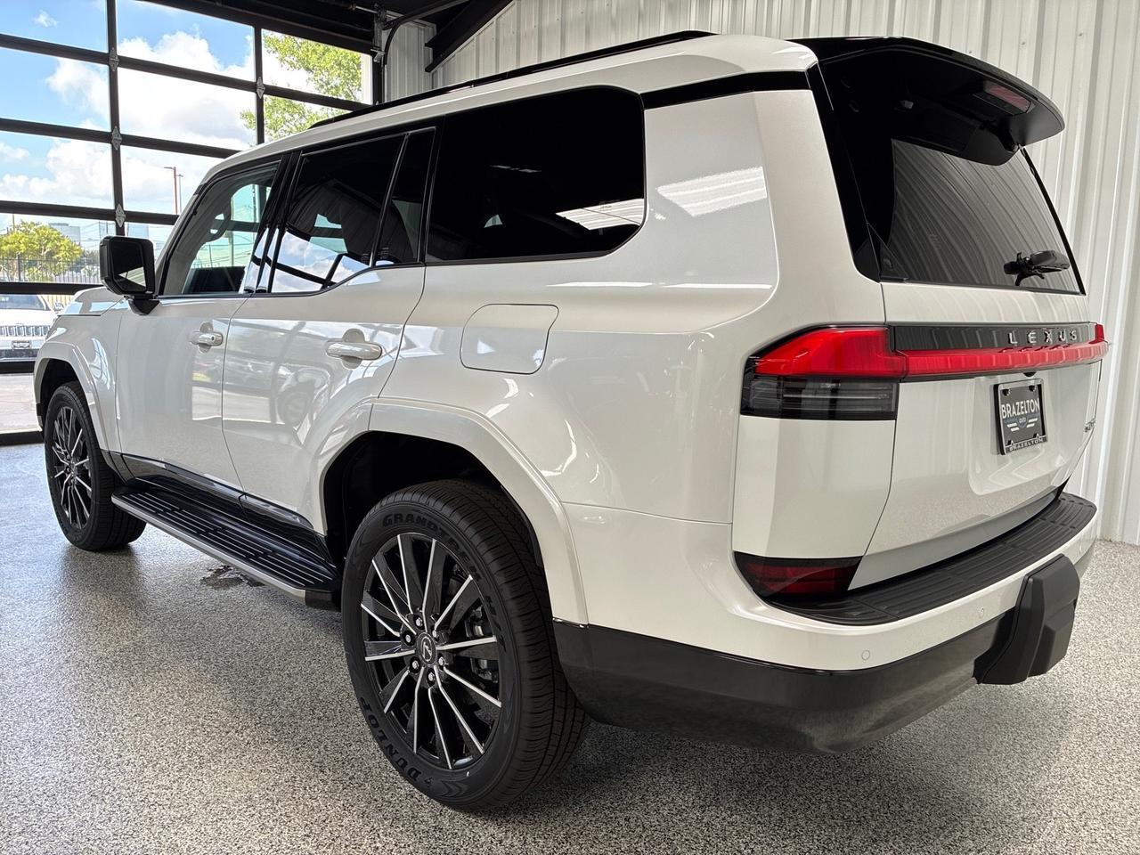 2025 Lexus GX550 Luxury, Captain&apos;s Seats, Cold Area Pkg, ML 21-Speaker Sound, Traffic Jam Assist Houston TX