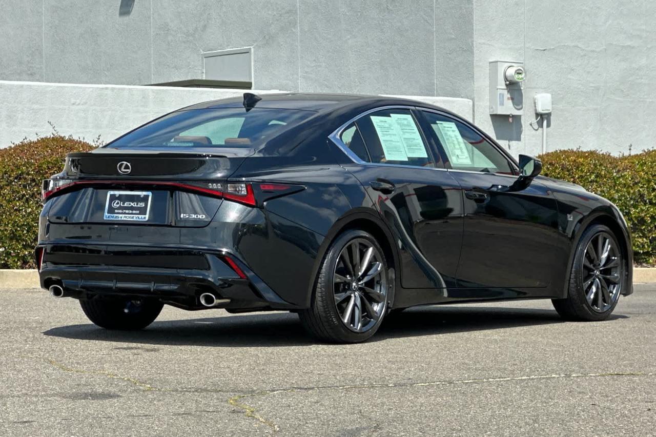 2025 Lexus IS 300 F SPORT Design