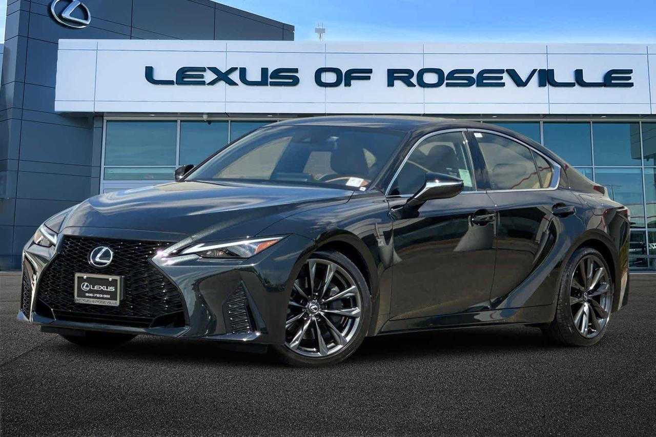 2025 Lexus IS 300 F SPORT Design