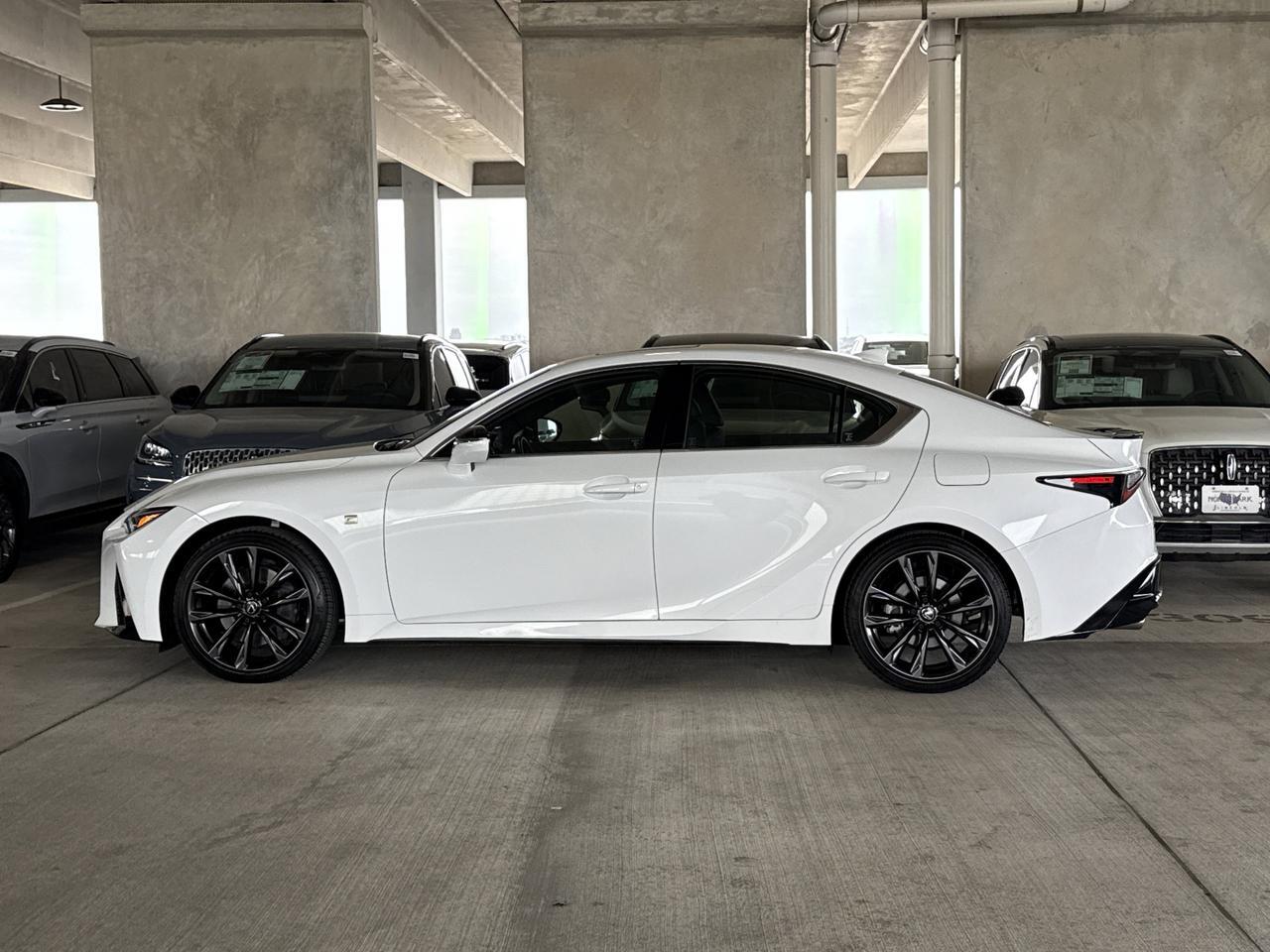 2025 Lexus IS 300 F SPORT Design