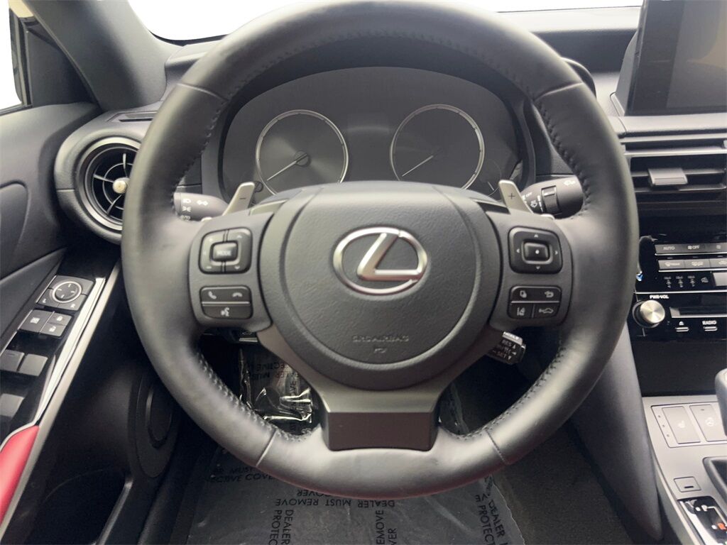 2025 Lexus IS 350 F SPORT Design CAM,SUNROOF,CLMT STS,BLIND SPOT Irving TX