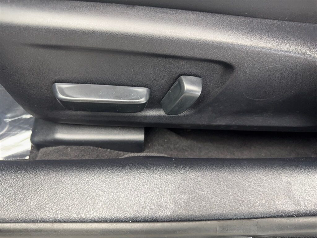 2025 Lexus IS 350 F SPORT Design CAM,SUNROOF,CLMT STS,BLIND SPOT Irving TX