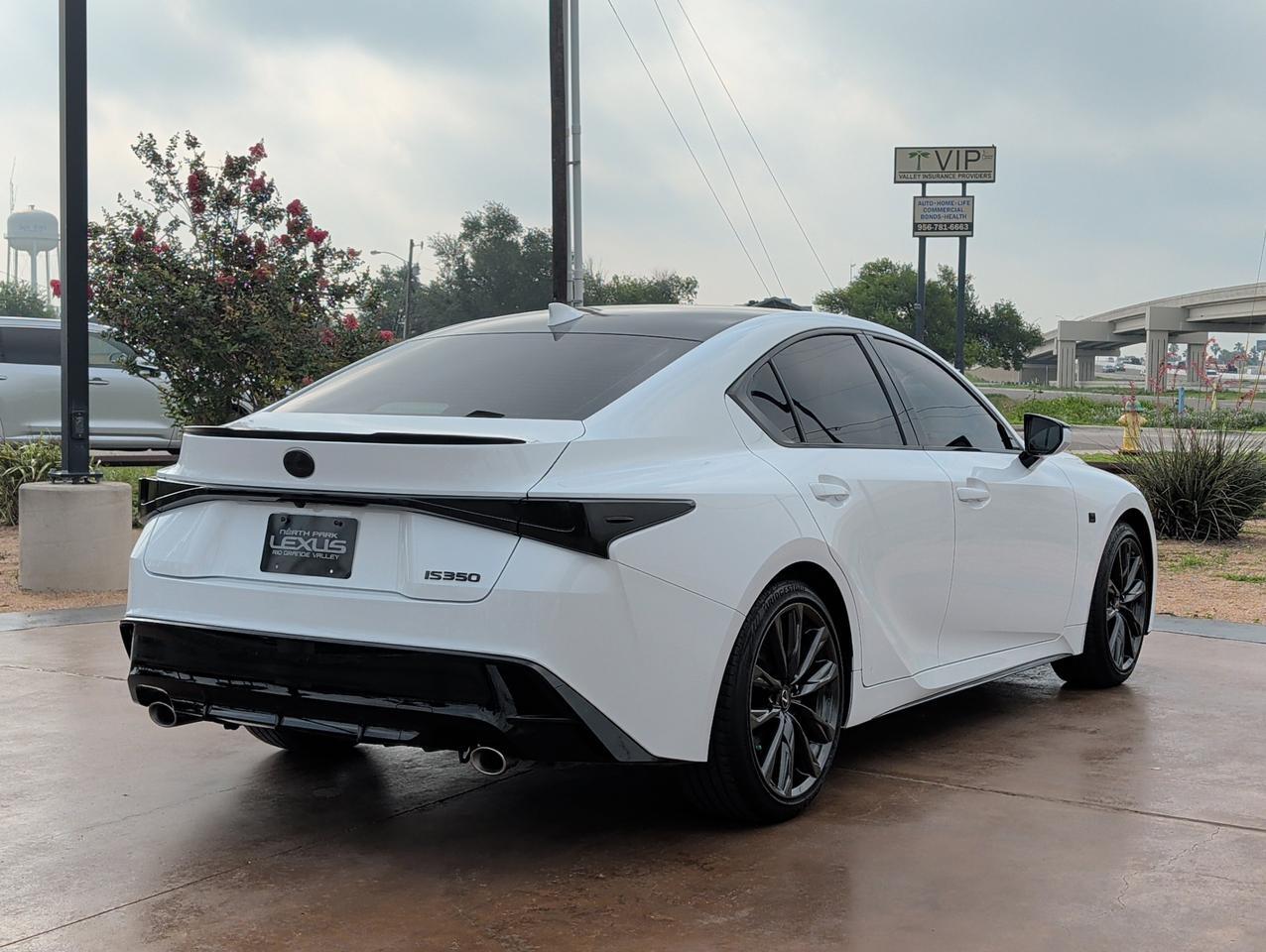 2025 Lexus IS 350 F SPORT Design