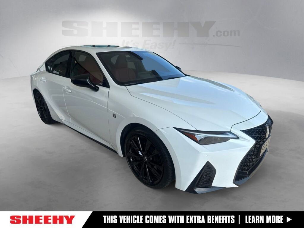 2025 Lexus IS
