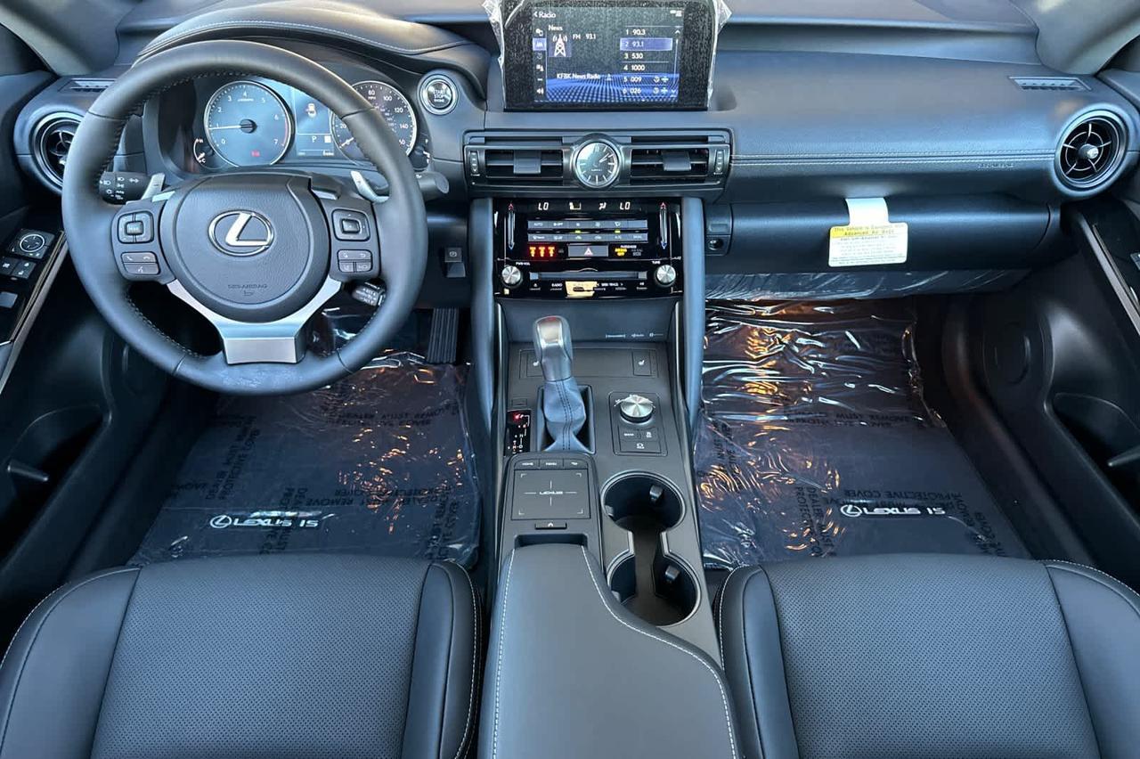 2025 Lexus IS F SPORT Design