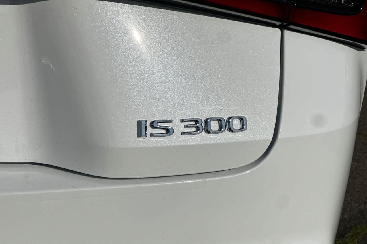 2025 Lexus IS F SPORT Design Roseville CA